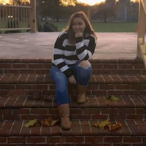 Meet your Posher, Sara